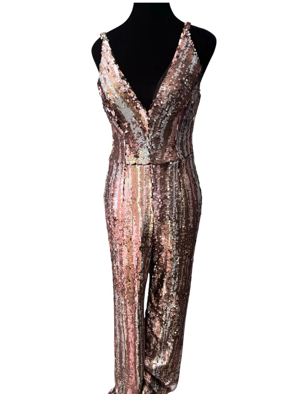 Dress the Population sleeveless neck